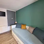 Bord De 4p Avec Parking 아파트 *