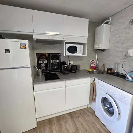 Bord De 4p Avec Parking Appartement Agde